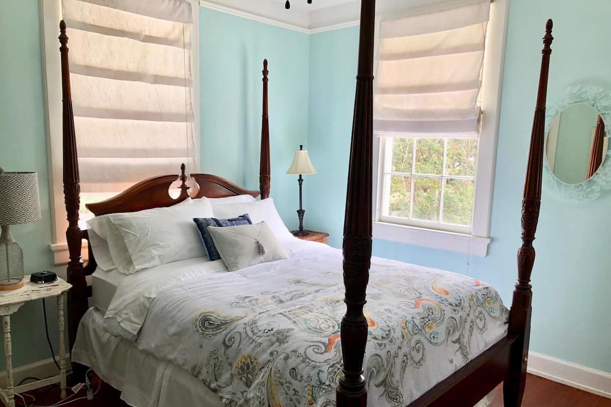 Standard Double Room, Ensuite (Green Room)