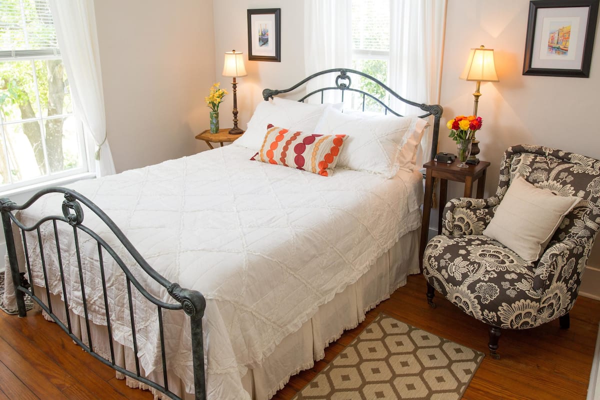 Superior Double Room, Ensuite (Evening Light)