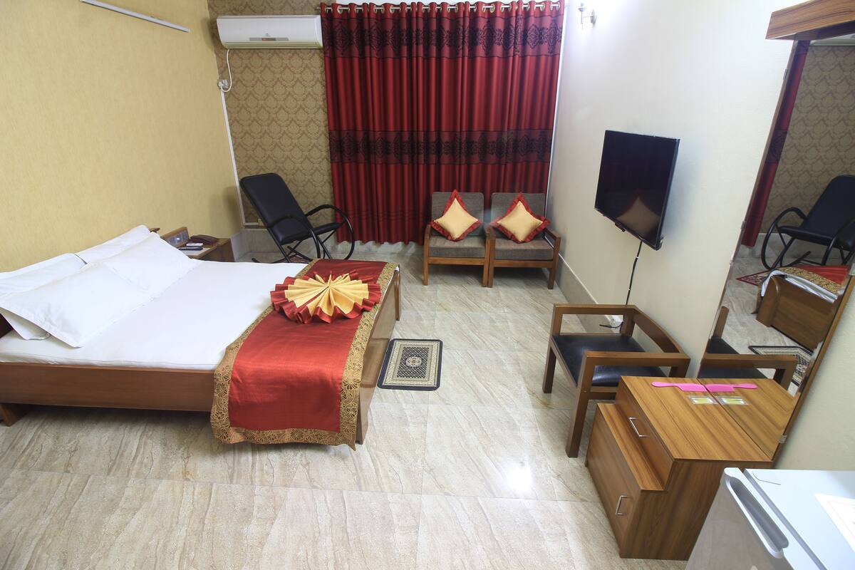 Suite Supérieure, 1 lit une place, non-fumeur, vue ville (Couple)