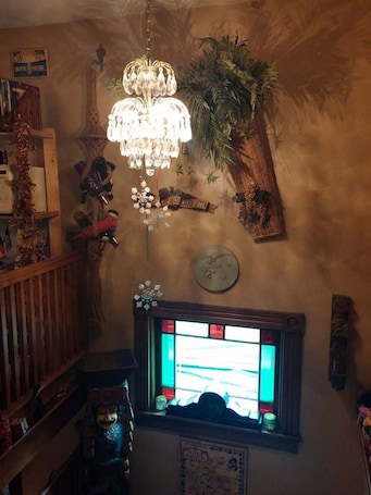 Interior. Oasis Bed and Breakfast
