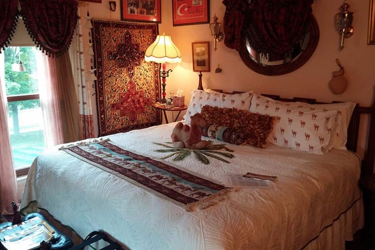 Double Room, Private Bathroom (Middle East) | 1 bilik tidur, seterika/papan seterika, Wi-fi percuma