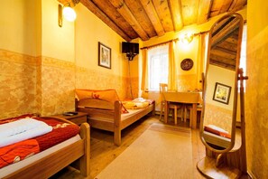 Minibar, desk, iron/ironing board, free WiFi - Ubytování Zámecké Schody (Cesky Krumlov)