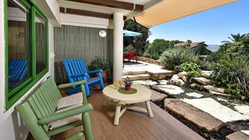 Svit Deluxe - 1 sovrum - sjöutsikt - bottenvÄning | Terrass/Patio