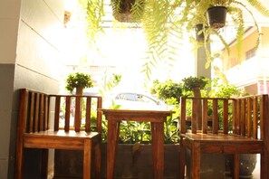 Restaurant - Graphic House at Chiang Rai (Chiang Rai)