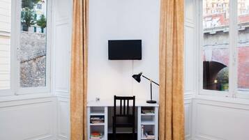 Doppia Comfort, bagno condiviso | Vista dalla camera