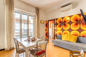 Appartement, 1 chambre | Coin séjour