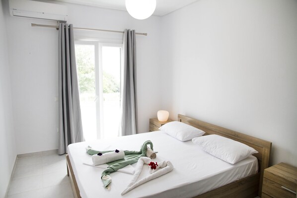 Apartment, 2 Bedrooms, Sea View | 1 bedroom, iron/ironing board, free cribs/infant beds, free WiFi - Iridanos Apartments (Skiathos)