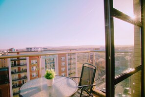 Balcony - Central City Apartments Wellwood Street (Belfast)