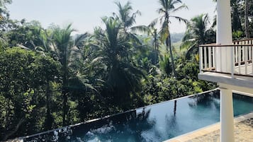 Sundeck