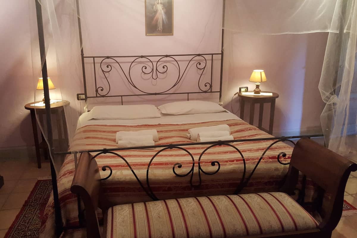 Appartamento Comfort, 2 camere da letto, vista piscina | 1 camera, una scrivania, culle/letti per bambini (gratuiti)