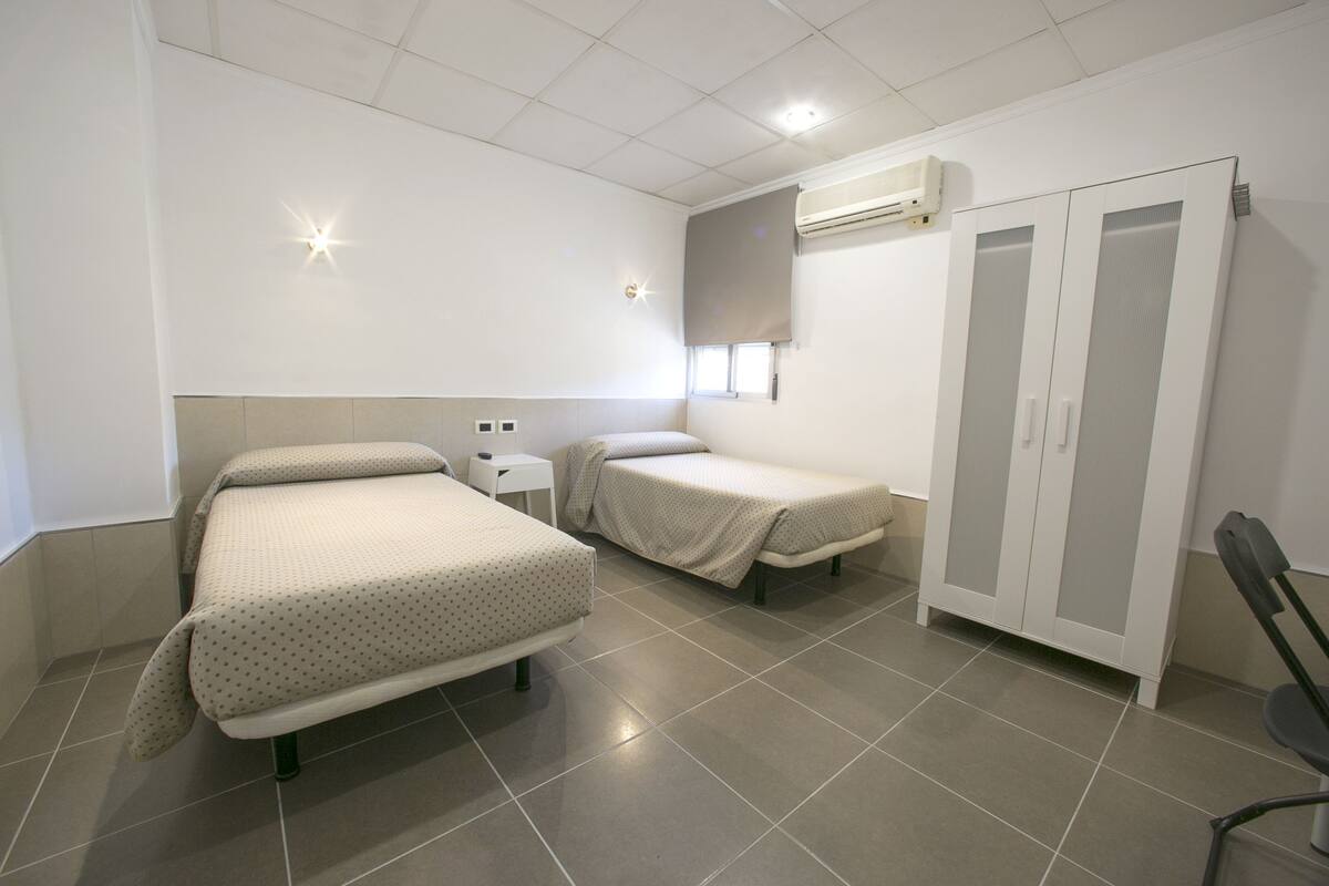Desk, free WiFi, bed sheets