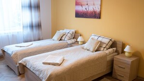Leilighet – comfort, 2 soverom, fjellutsikt | 2 soverom, sengetøy av topp kvalitet og strykejern/-brett