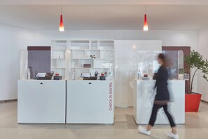 Check-in/check-out kiosk