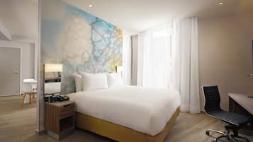 Superior Room, 1 King Bed, City View | In-room safe, desk, laptop workspace, blackout curtains