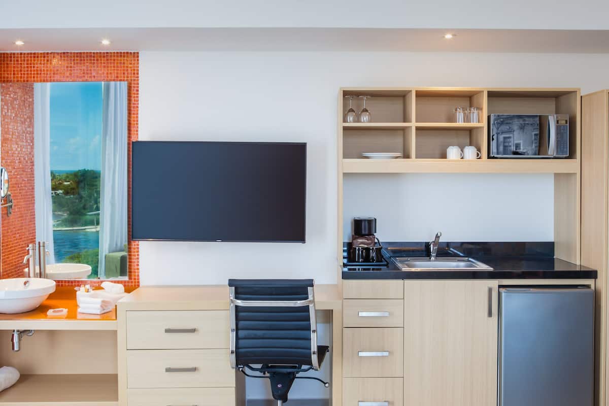 Gác, 1 phòng ngủ (Double) | Két bảo mật tại phòng, bàn, khu vực làm việc phù hợp cho laptop