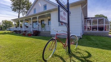 Façade de lâhĂ©bergement