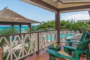 Sun deck - Red Fox By the Sea, Silver Sands, 5BR (Duncans)
