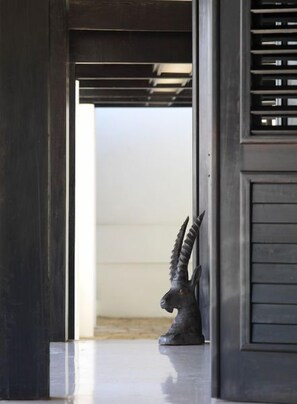 Room, 3 Bedrooms | Room amenity