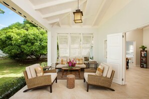 Villa, 3 Bedrooms | Terrace/patio