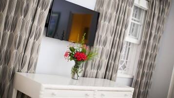 Villa, 3 Bedrooms | Room amenity