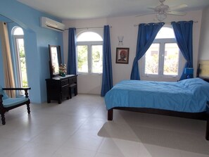 4 bedrooms, free WiFi - Mi Amor, Silver Sands 4BR (Duncans)