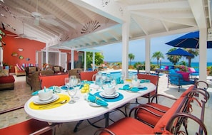 Habitación, 4 habitaciones | Servicio a la habitación