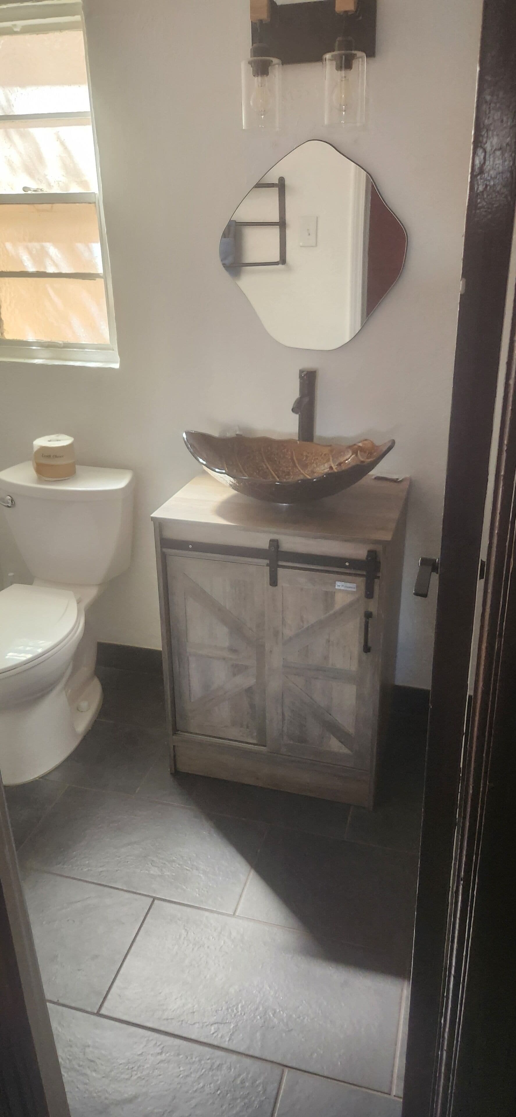 Superior Suite, 1 King Bed, Refrigerator & Microwave, Ground Floor (202314033) | Bathroom | Combined shower/tub, free toiletries, hair dryer, towels