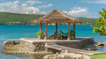 Villa, 3 Bedrooms | Gazebo