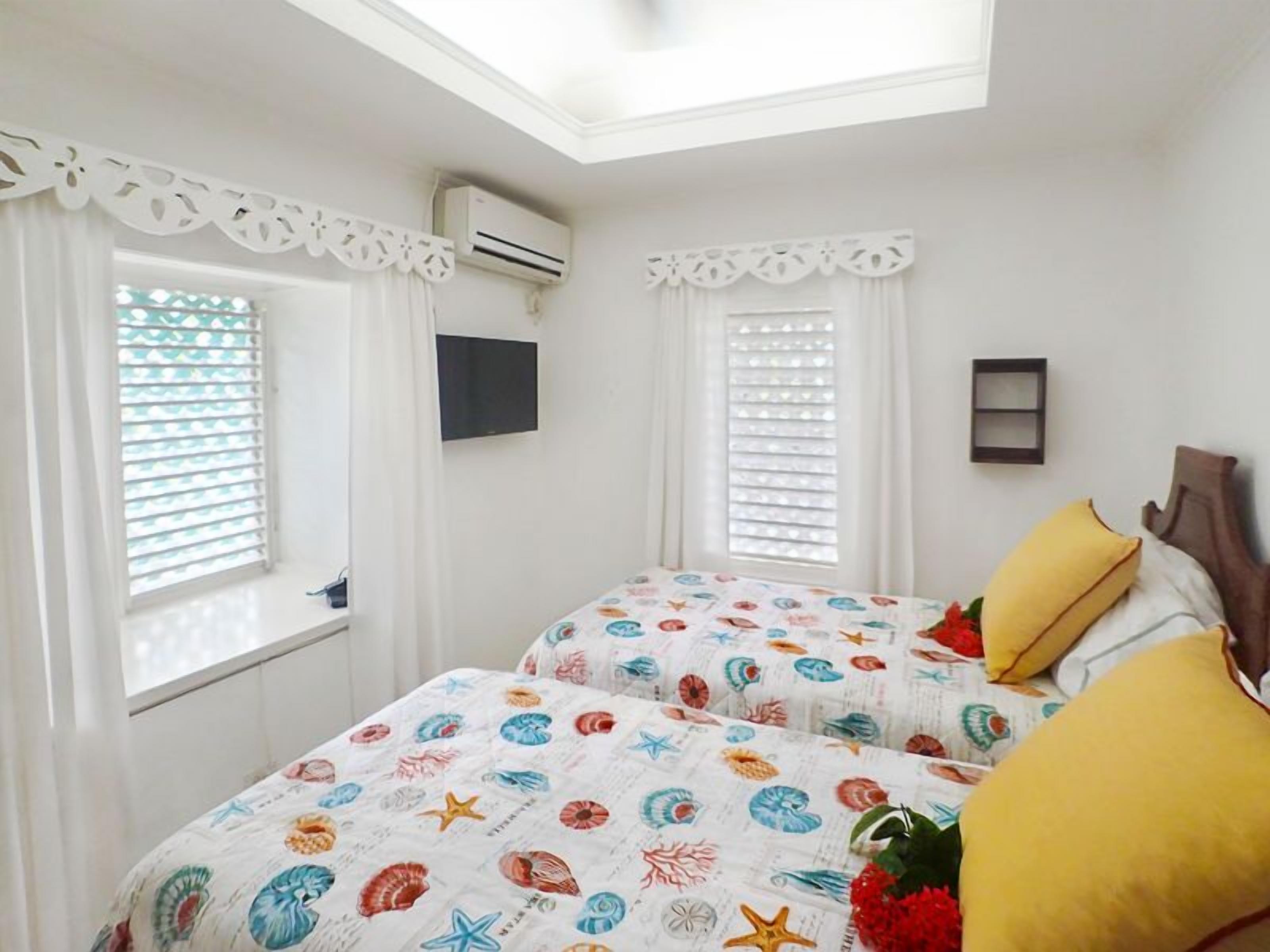 客房, 3 间卧室 | 3 多间卧室、熨斗/熨衣板、免费 WiFi、床单