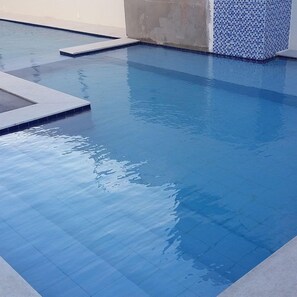 Outdoor pool, pool loungers