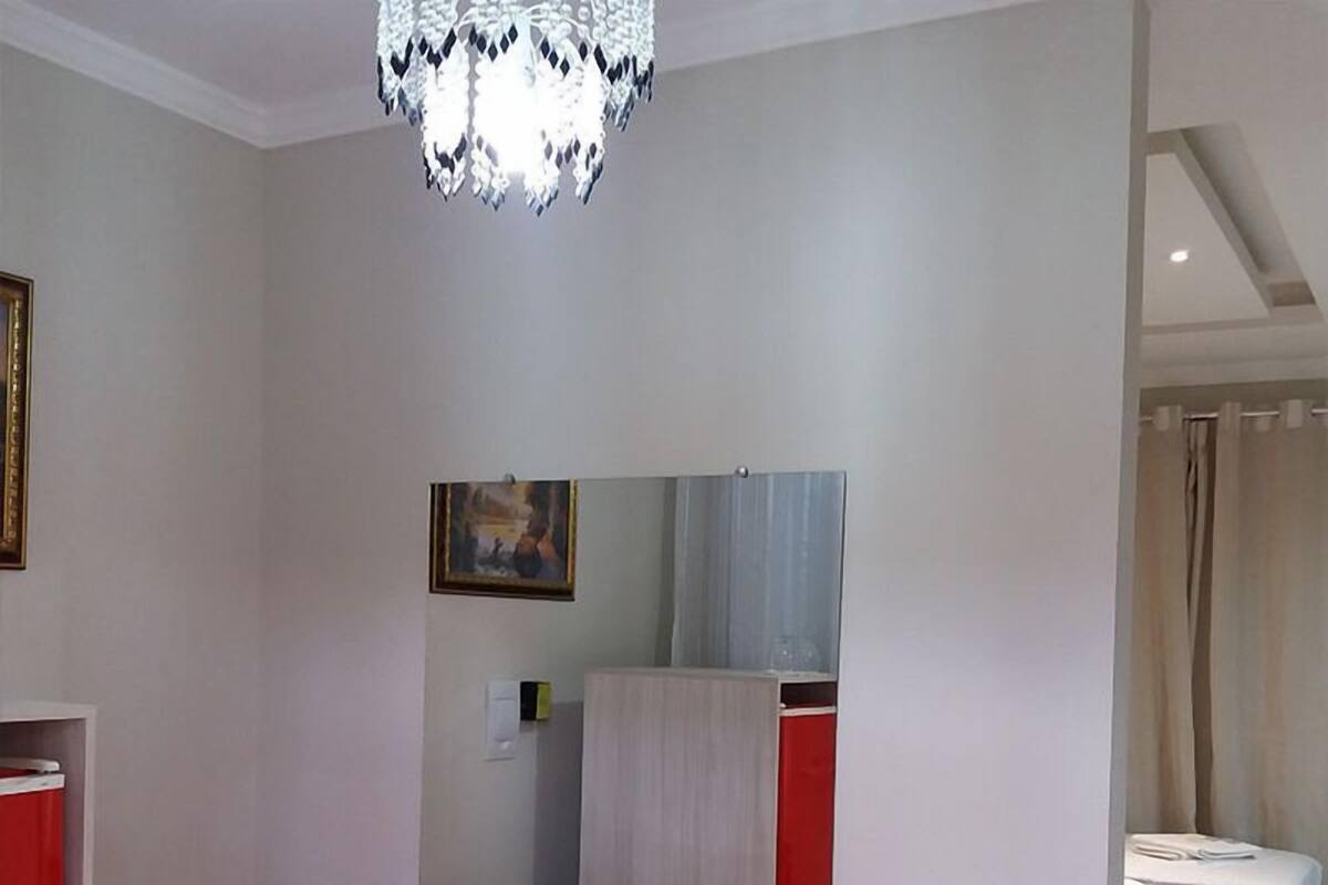 Habitación triple de lujo | Minibar, cortinas blackout, wifi gratis y ropa de cama