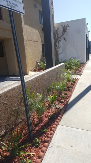 ด้านหน้าที่พัก