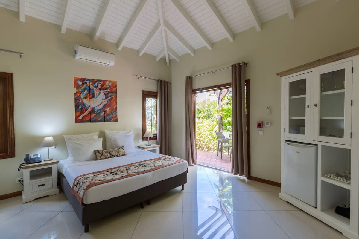 Deluxe Room, Garden View