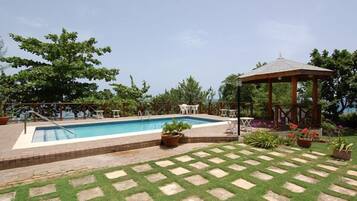 Room | Terrace/patio