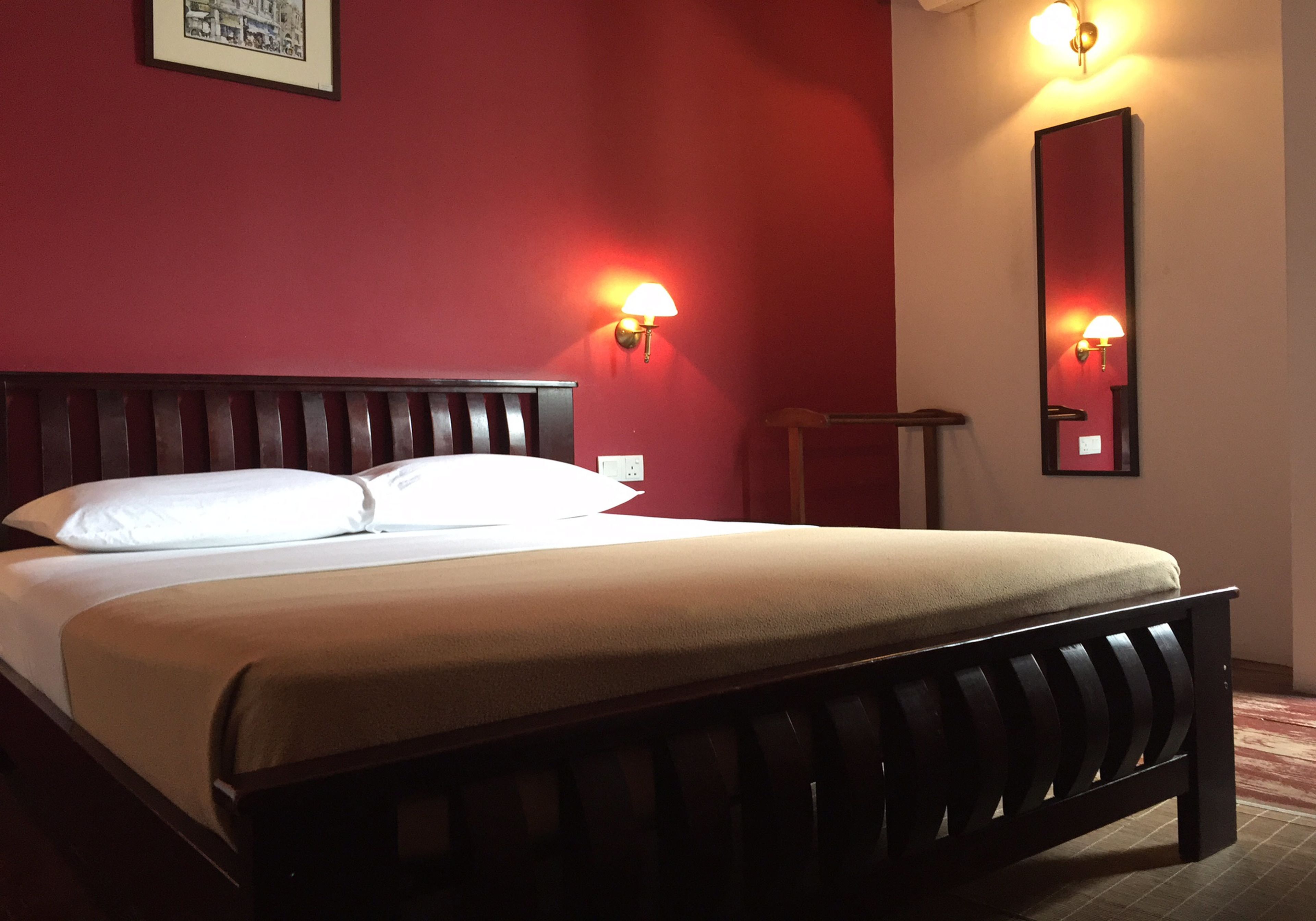 Double Room, Shared Bathroom | Iron/ironing board, free WiFi