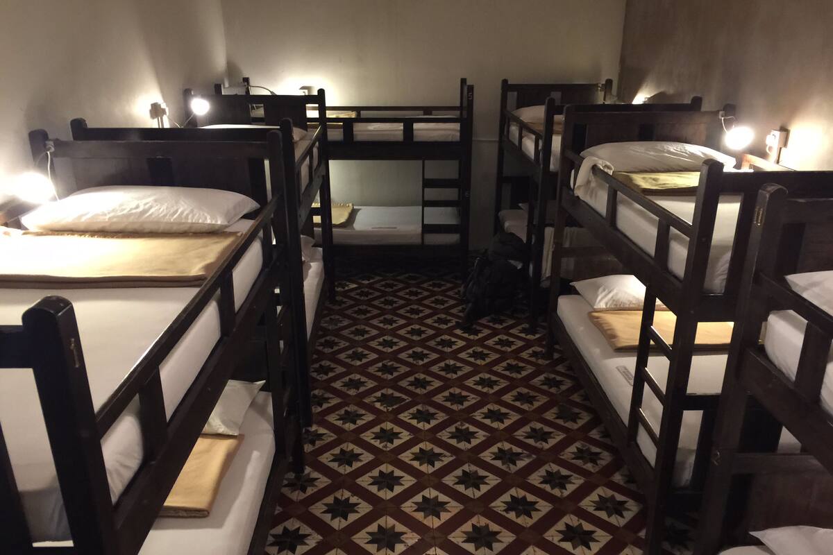 Felles sovesal, for menn og kvinner (1 Bed in 12-Bed) | Strykejern/-brett og wi-fi (inkludert)