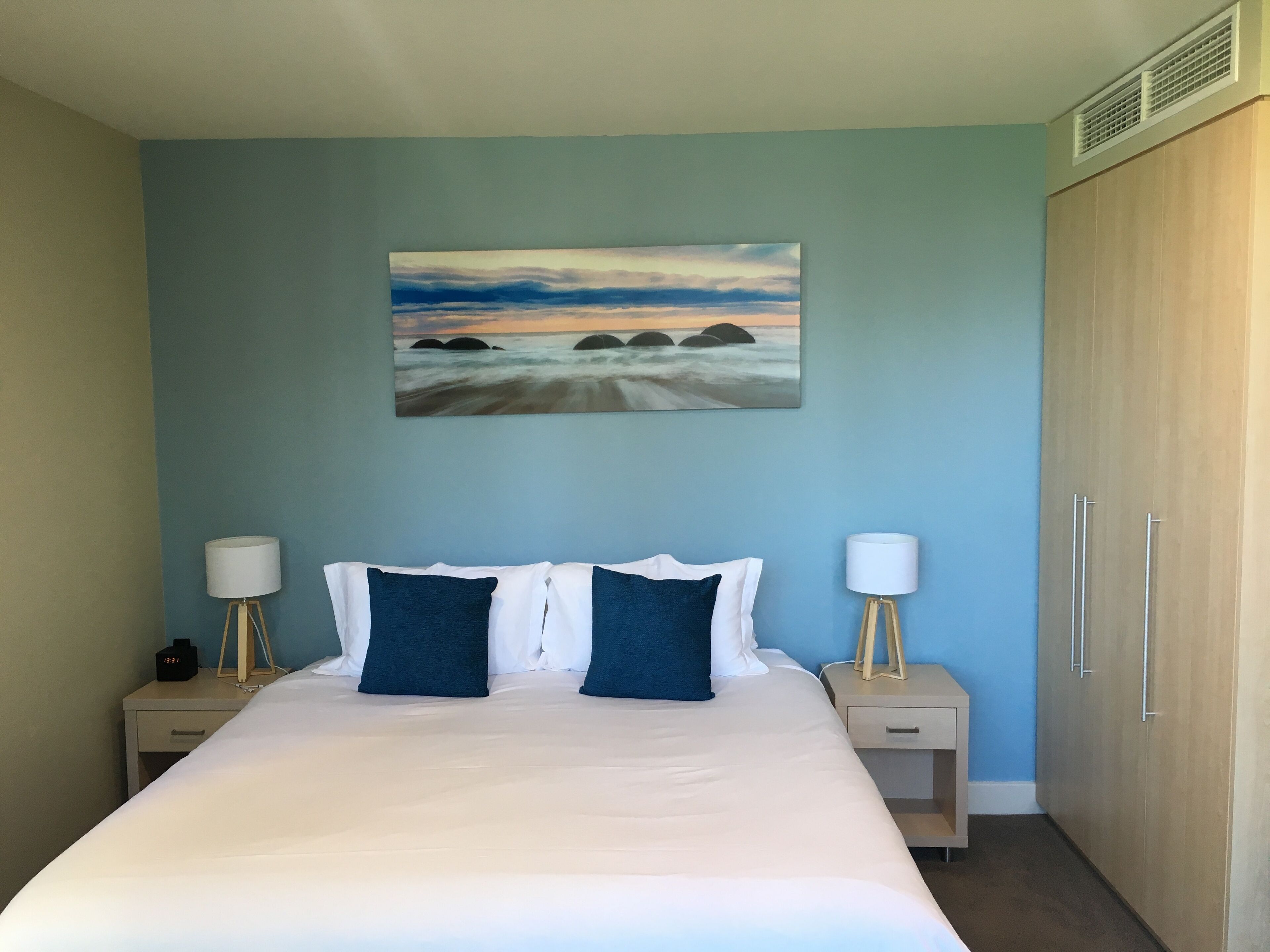 executive apartment, 2 bedrooms, non smoking, park view | 2 bedrooms, individually decorated, individually furnished