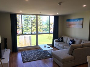 Executive Apartment, 2 Bedrooms, Non Smoking, Park View | Living area - Accommodate SA (Glenelg)