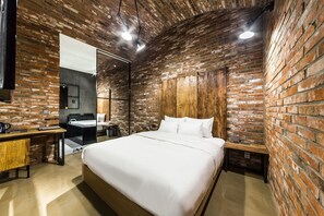 Suite | Premium bedding, memory foam beds, free WiFi - Hotel the Artist Dongseon (Seoul)