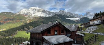 司教の帽子の壮大な景色を望む素晴らしい場所にある別荘