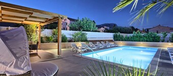 Villa Tea-Beach - 7 bedrooms, 16 guests, pool, sea views by MyWaycation