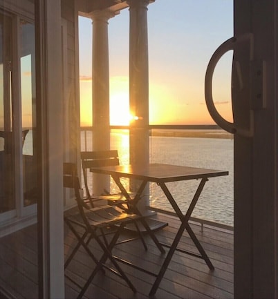 Sunset Bay Villas at Chincoteague Island Virginia - direct water front