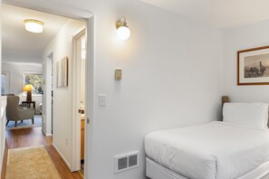 3 Schlafzimmer, Bügeleisen/Bügelbrett, WLAN, Bettwäsche