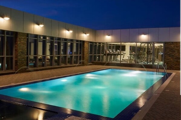Rooftop pool