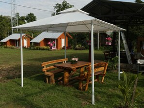 BBQ/picnic area - Pattamatararin (Doi Saket)