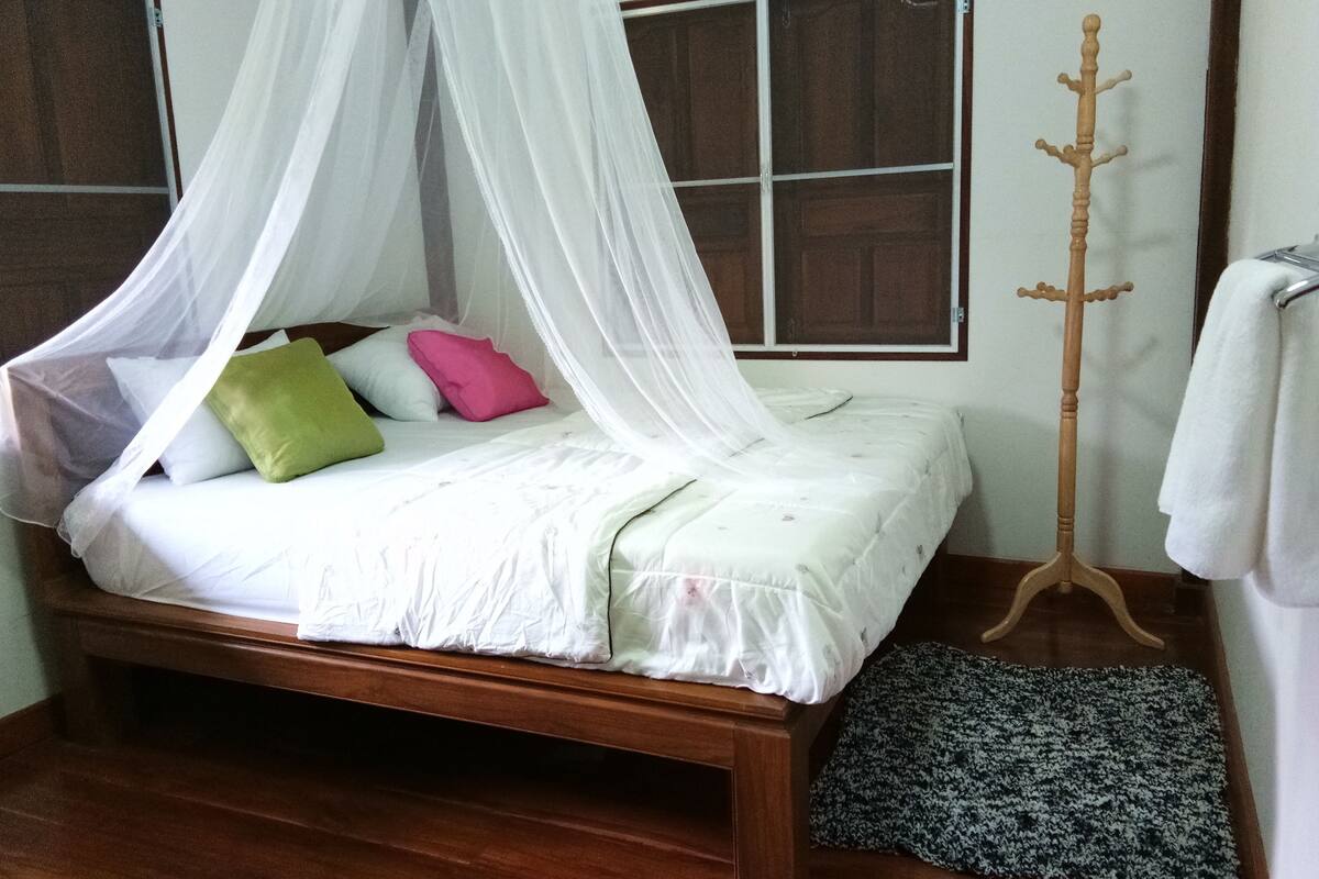 Culture Room  | Rollaway beds (surcharge), WiFi (free)