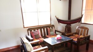 Culture Room  | Living area - Pattamatararin (Doi Saket)