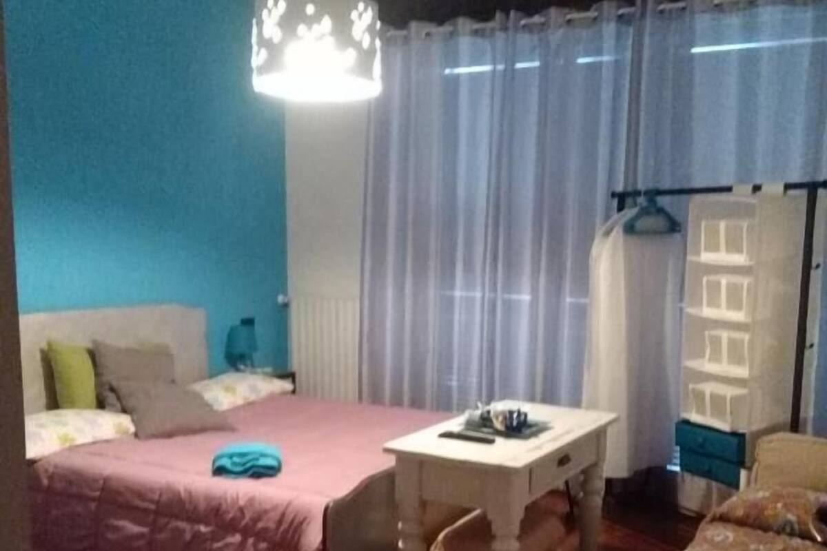 Quadruple Room (Blu) | Free WiFi