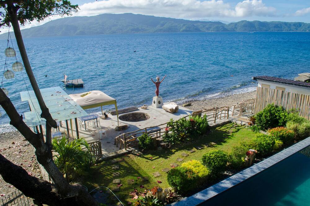 Paradiso Rito Waterfront Oasis