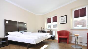 Double Room | In-room safe, desk, rollaway beds, free WiFi